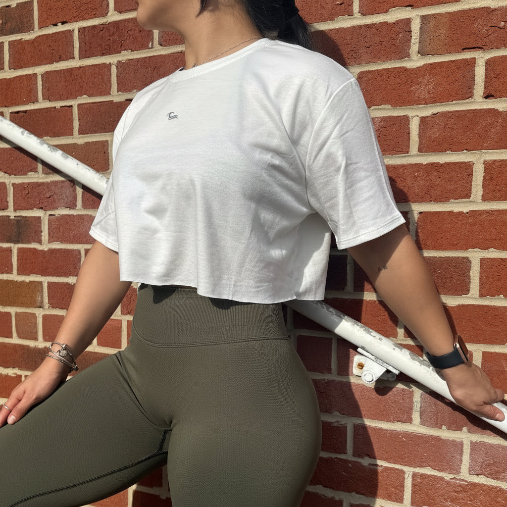 Essential Cropped Shirt